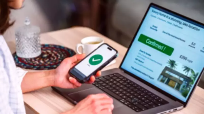 Travel Expert Reveals Cheapest Minute to Book Holidays, Saving Up to 60%