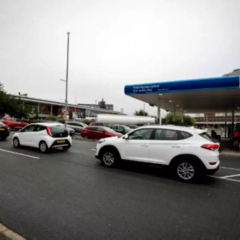 UK Drivers Urged to Keep Fuel Tanks Half Full as Snow Warning Issued for Tuesday