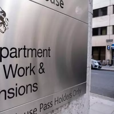 DWP Gains New Powers to Impose £300 Daily Fines on Three Key Benefits