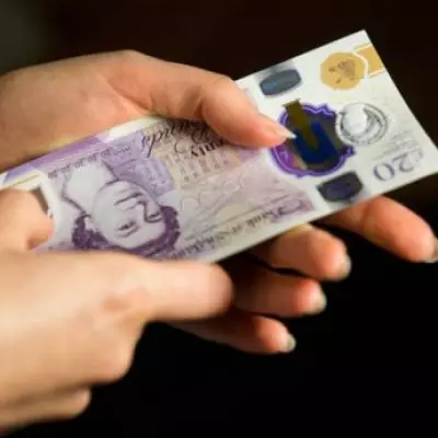 DWP Urges Benefit Claimants to Claim £150 Warm Home Discount by February 27