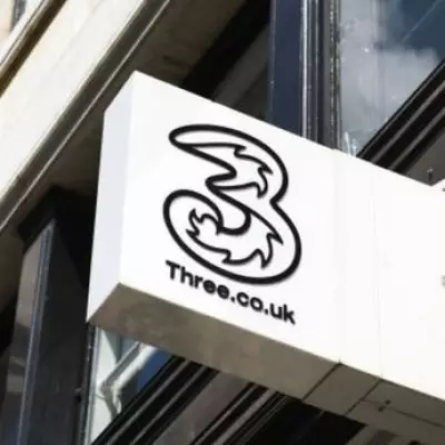 Three Mobile Offers Penalty-Free Exit After Contract Documentation Error