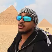 Birmingham Vlogger's First Trip Abroad: Pyramids and Scammers in Egypt