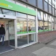 DWP Analysis: One in Four Full-Time Workers Financially Better Off on Benefits