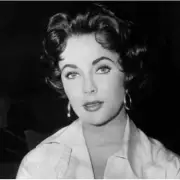 Elizabeth Taylor's Iconic White Diamonds Perfume Now Half Price on Amazon