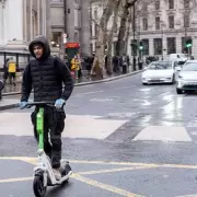 Labour Announces E-Scooter Regulation Overhaul to Address Safety Concerns