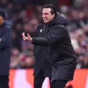 Lee Hendrie Urges Unai Emery to Prioritise Europa League Over Premier League Title