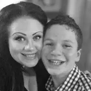 London Man, 23, Dies in Balcony Fall as Railings Give Way During Pizza Delivery Wait