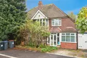Stetchford Family Home: Three-Bed Semi with Conservatory and Garden