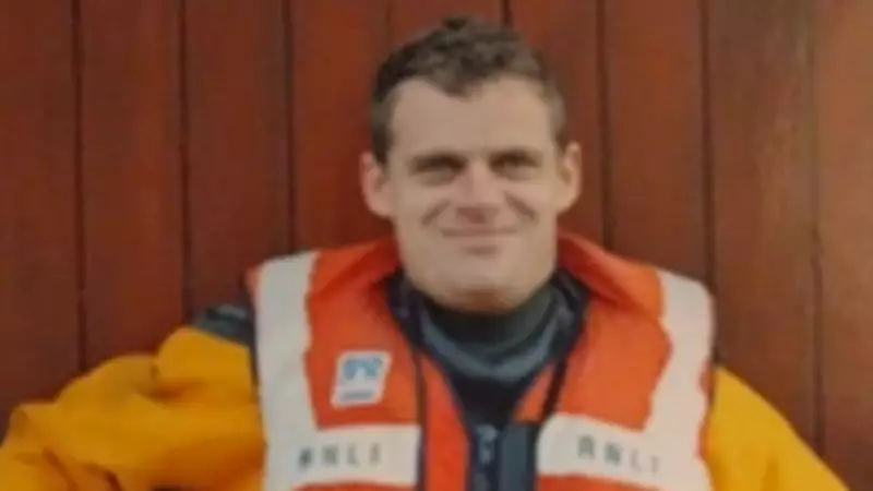 Aberdovey RNLI Mechanic Steps Down After 19 Years of Dedicated Service