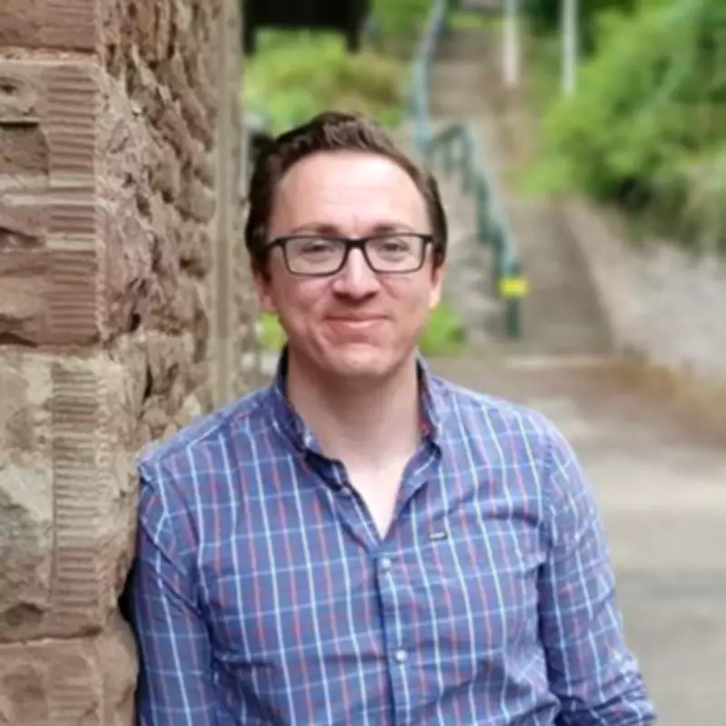 Architect's 'Work Stress' Headaches Revealed as Brain Tumour After Seizure