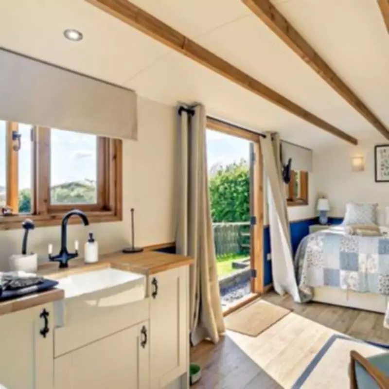 Cotswold Shepherd's Hut Offers Tranquil Escape with Hot Tub and Stunning Views
