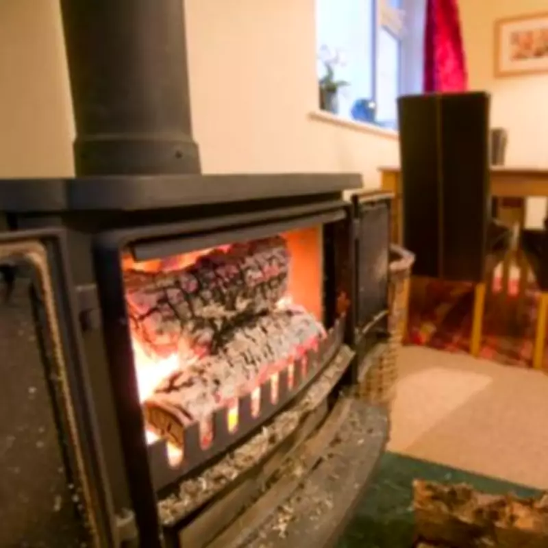 English Households Face £300 Fines for Wood Burner Use in Smoke Control Zones