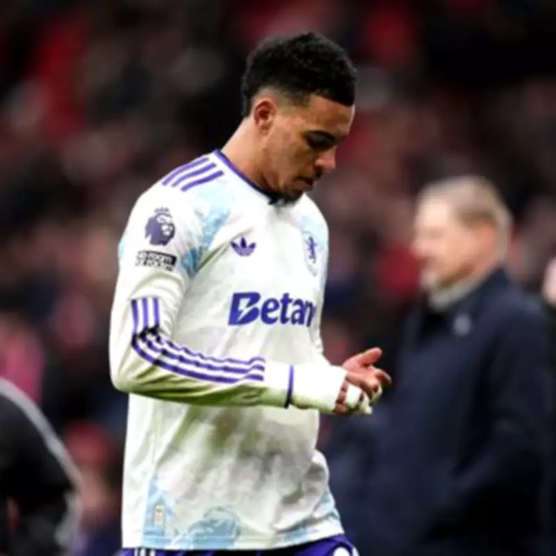 Gary Neville Criticizes Unai Emery's Morgan Rogers Decision in Villa Loss