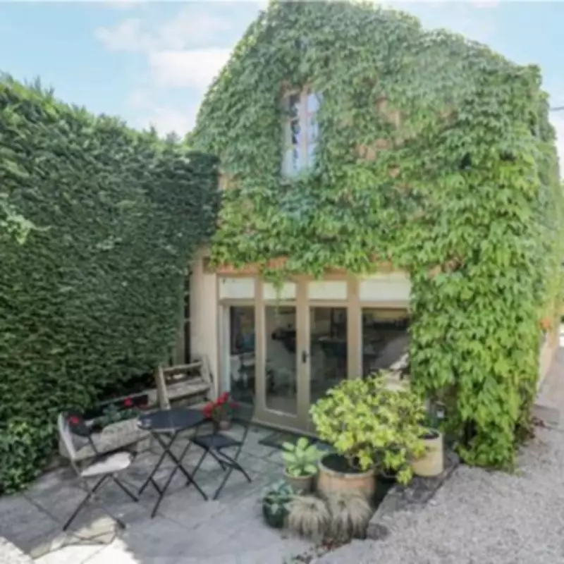 Guests Rave About 'Unforgettable' Ivy-Covered Cotswolds Cottage Near Clarkson's Farm