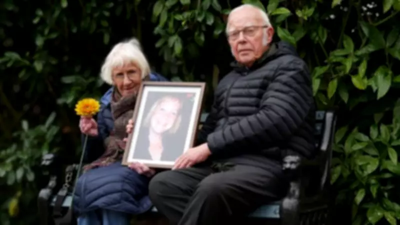 Lincolnshire Couple Honor Daughter's Memory Through LIVES' Forever in Bloom Campaign