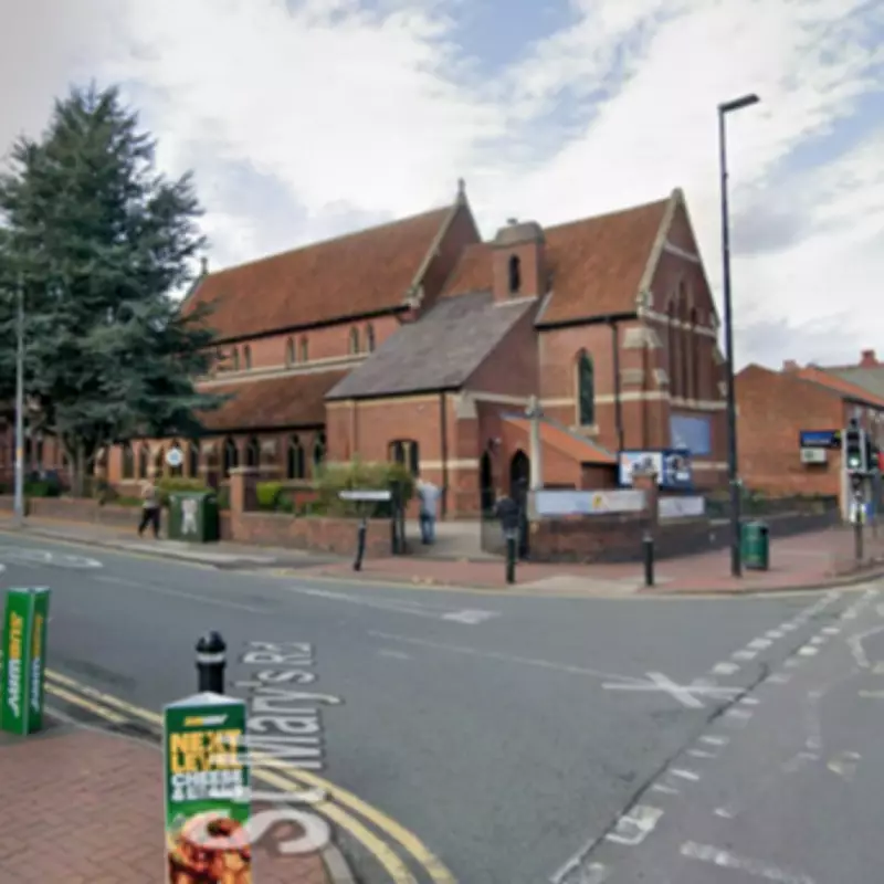 Manhunt Underway After Serious Stabbing in Bearwood, Smethwick