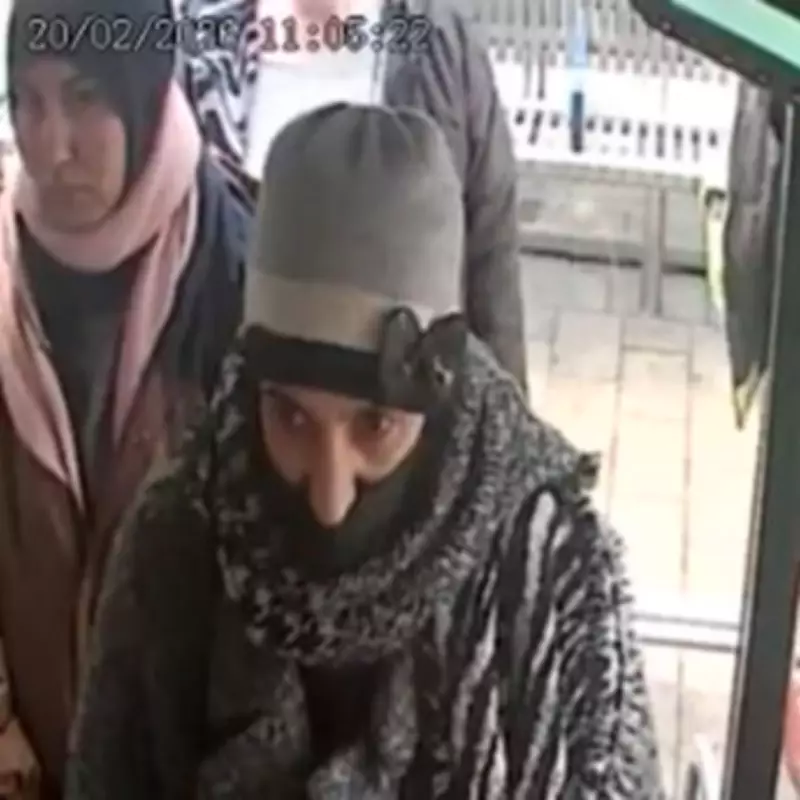 Police Appeal to Identify Pair After Pensioner's Wallet Stolen on Solihull Bus