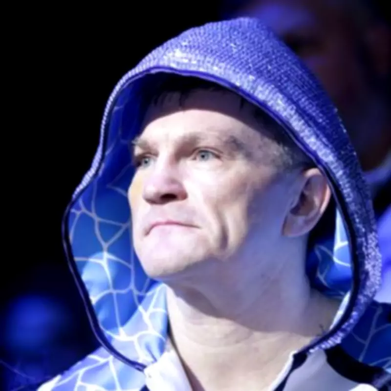 Ricky Hatton's Daughters Sleep in His Clothes, Inquest Hears