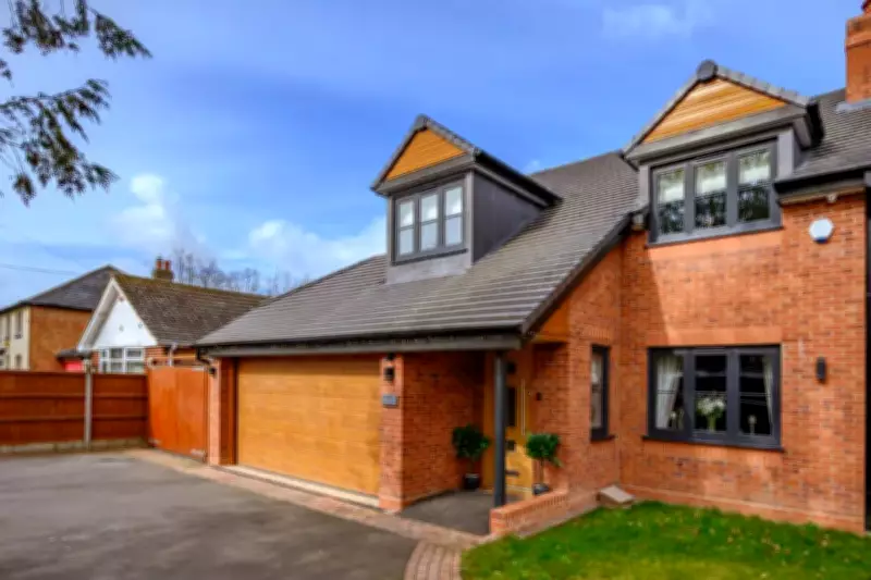 Spacious Four-Bedroom Family Home in Marston Green Listed for £527,500