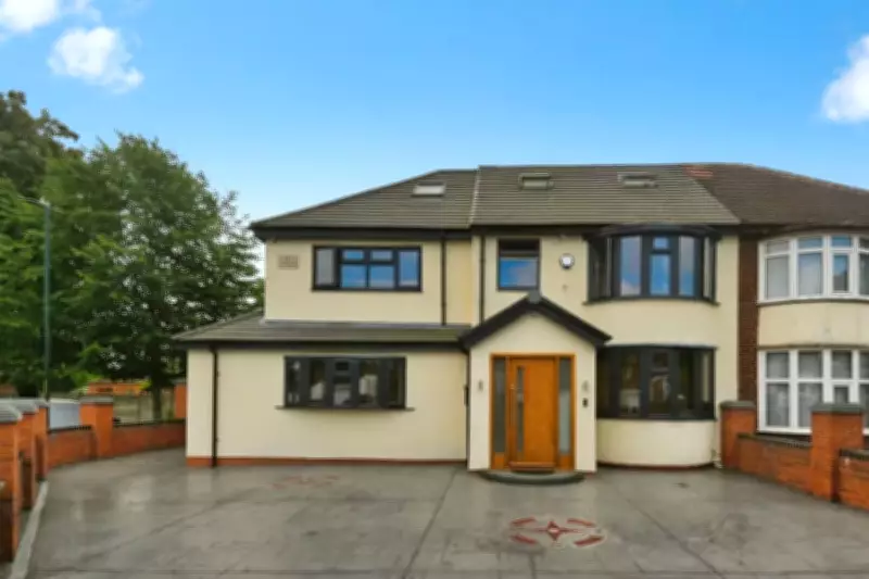 Spacious Six-Bedroom Home with Open-Plan Kitchen Hits Birmingham Market for £650,000