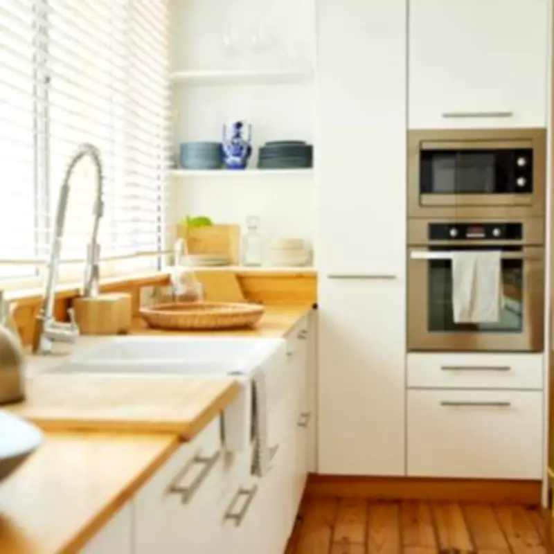 UK Kitchen Brand Parlour Farm Collapses Owing £2 Million to Customers and Staff