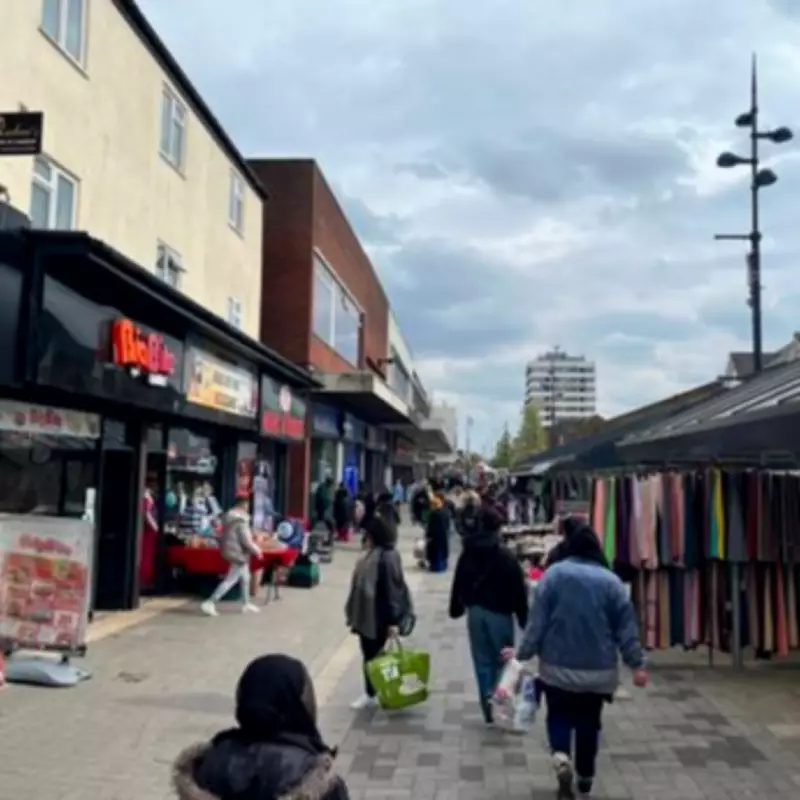 UK Retail Sales Drop 0.4% in February as High Street Struggles Continue