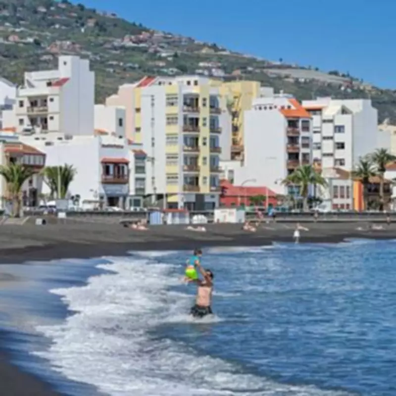 Weather Expert Warns UK Tourists of 'Highest Risk' in Canary Islands and Portugal