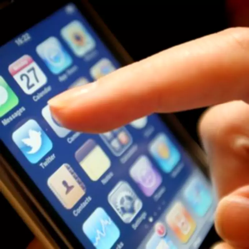 West Mercia Police Warn Midlands Parents of Escalating Online Dangers in 2026