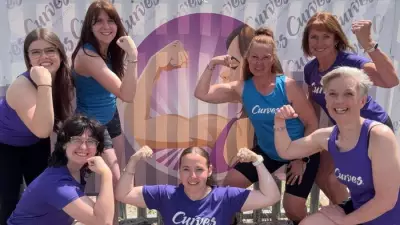 Curves Ilkeston Hosts Inclusive Easter Bubble Hunt in Victoria Park