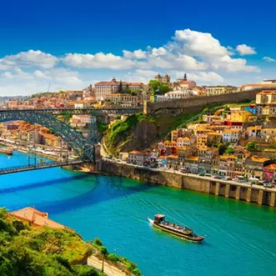 Foreign Office Issues Easter Travel Advice for Portugal and Turkey