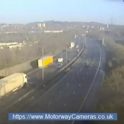 M5 Southbound Closed at Junction 1 After Fairground Trailer Crash