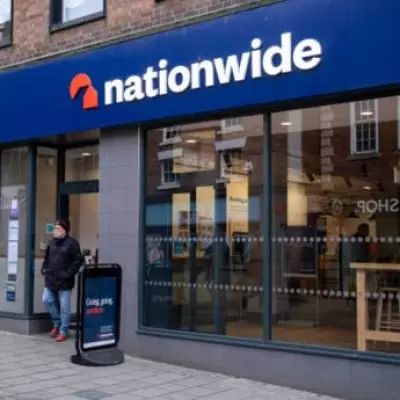 Nationwide Clarifies Deposit Rules for Old £1 Coins at Branches