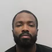 Birmingham Schoolgirl Shot in Head During Gang Attack in London Restaurant