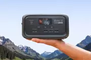 Bluetti Elite 10 Mini: Tiny Power Station with AC Socket Launches at £109