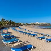 Lanzarote Issues Health Alert: UK Tourists Warned to Stay Indoors Due to Calima