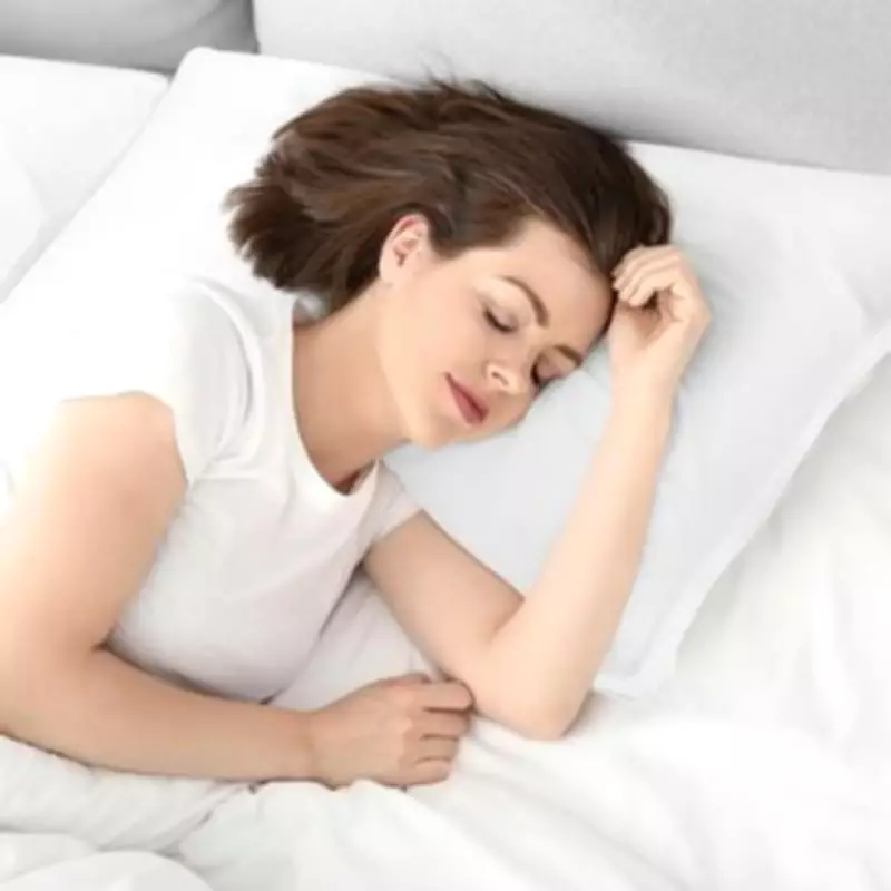 Amazon's 'Cloud-Like' Pillow 4-Pack Slashed to £4.84 Each in Limited Offer
