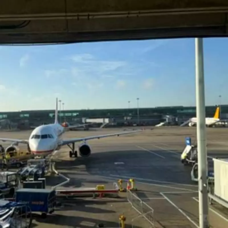 British Airways pilots ballot for strike over 'kamikaze' pay deal
