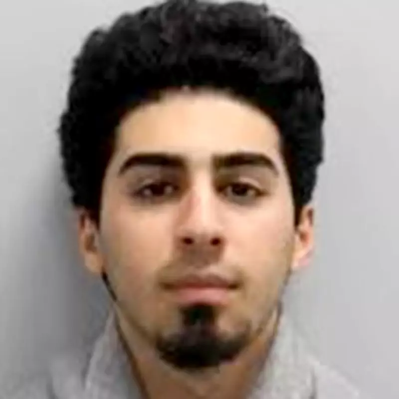 Chicken Shop Worker Threatened with Fake Gun Over Garlic Sauce Mix-Up