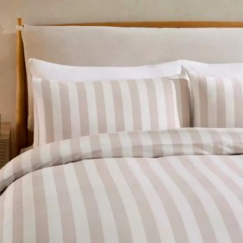 Dusk's £32 Lightweight Striped Bedding Set Is a Hit with Homeowners