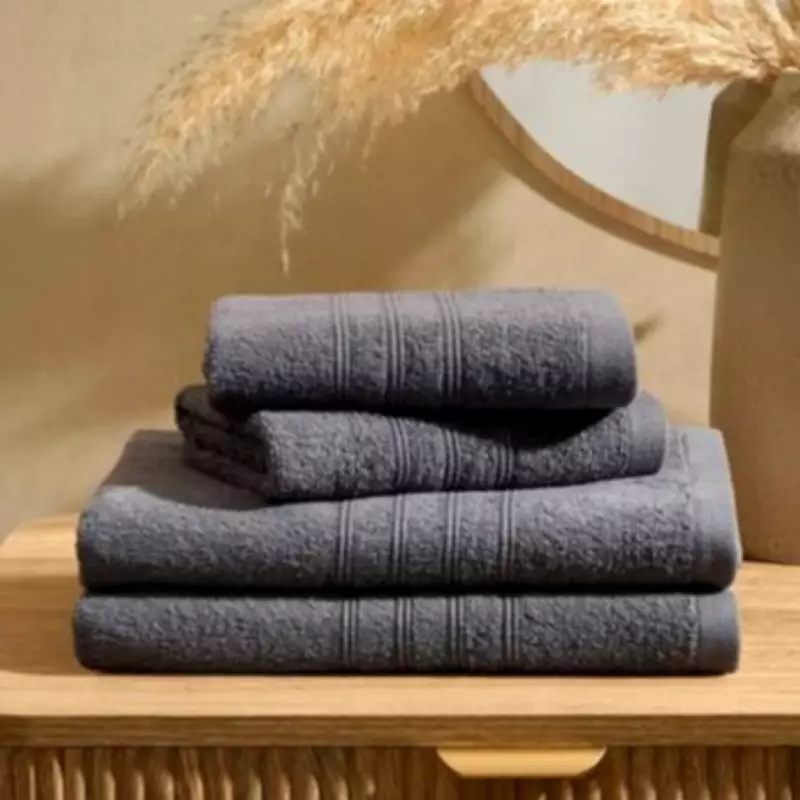 Dusk's Luxury Towel Set Slashed to £8: Homeowners Rave About 'Super Soft' Quality