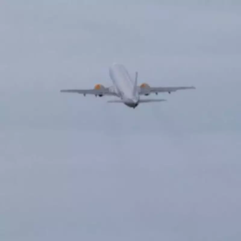 Four UK Airlines Deny Jet Fuel Cancellations, Three Silent