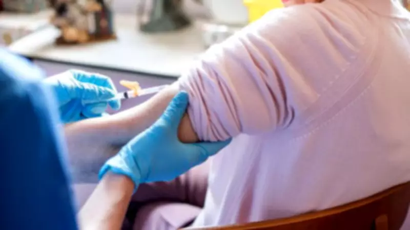 High-Dose Flu Vaccine Linked to 55% Lower Alzheimer's Risk in Older Adults