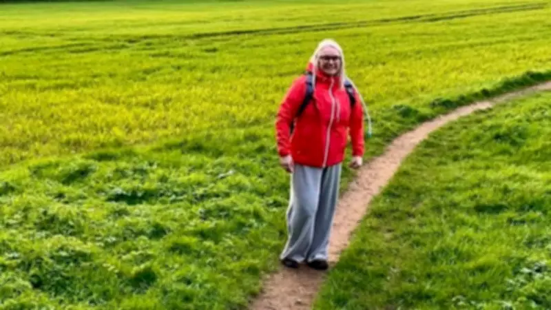 Lincolnshire NHS Staff Tackle Edale Skyline to Raise Funds for Charity