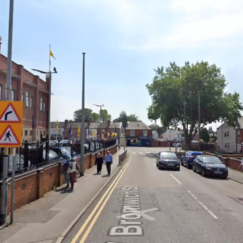 Man Arrested in Walsall After Police Find Knives and Suspected Drugs in Car