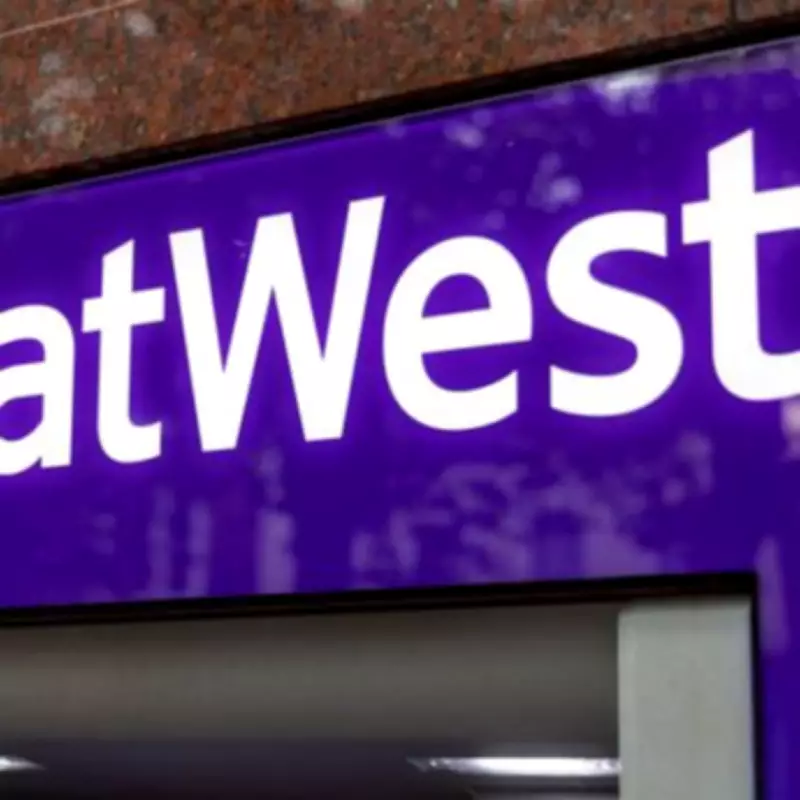 NatWest Apologizes for App Glitch Leaving Hundreds of Customers Without Funds