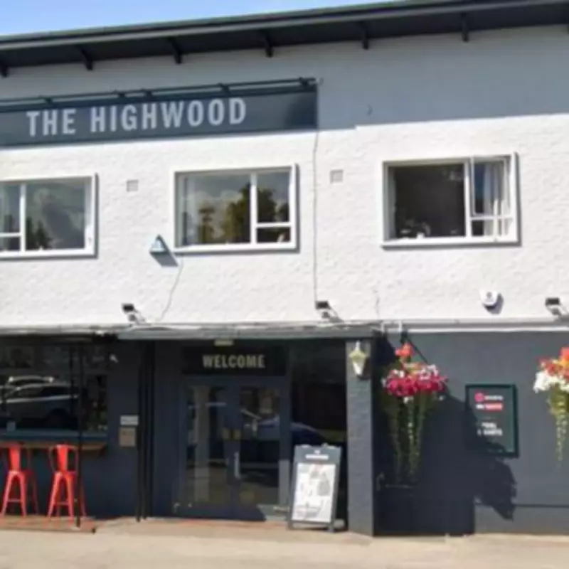 Solihull Pub Issues 'House Rules' Reminder on Dogs, Children, and Smoking