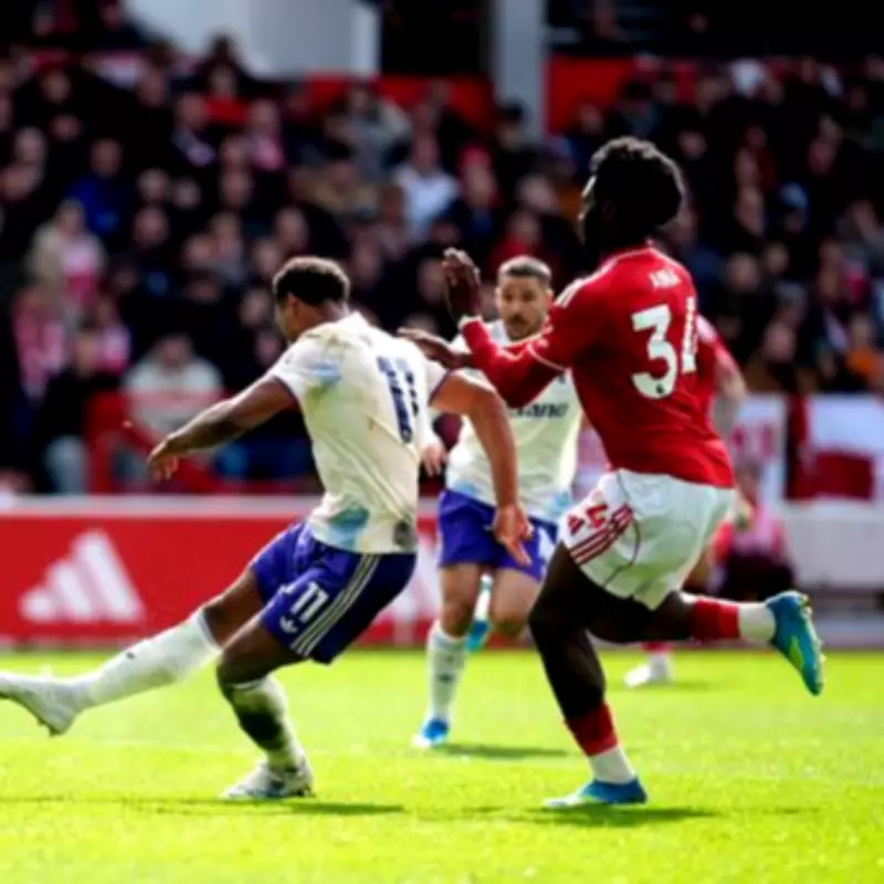 Stan Collymore pledges Istanbul trip to Forest fan if they beat Aston Villa