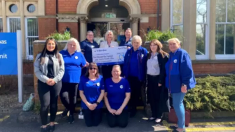 Tesco Stores Raise Over £4,400 for St Barnabas Hospice in Lincolnshire