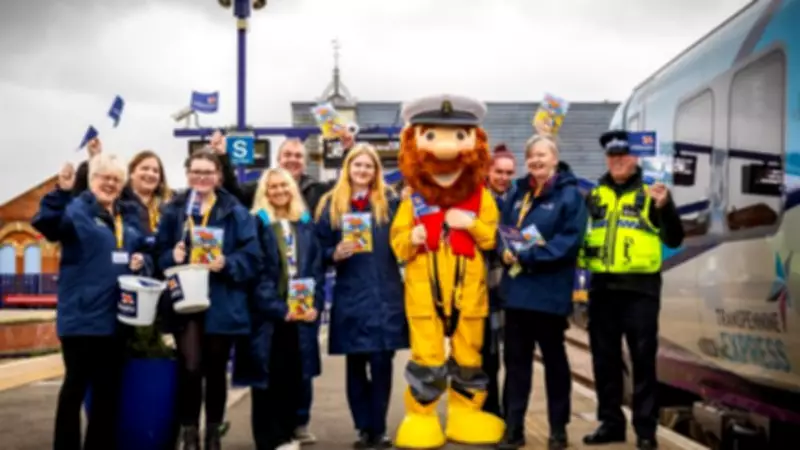 TransPennine Express and RNLI Volunteers Fundraise at Cleethorpes Station for Water Safety