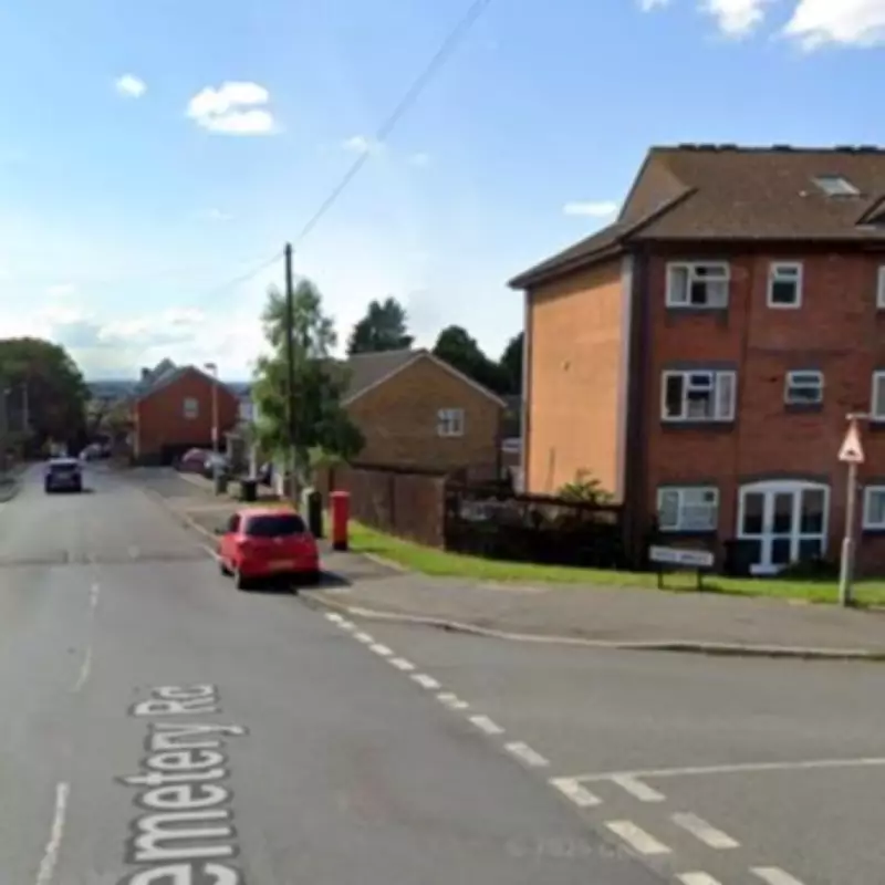 Trio assaulted in Lye after car rammed by another vehicle